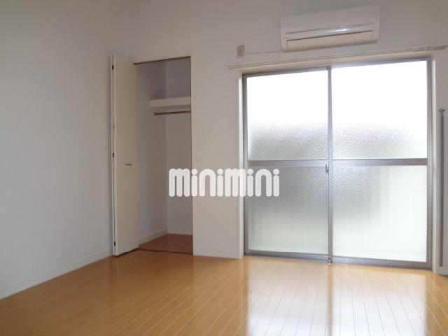 居室・リビング　収納のあるお部屋です