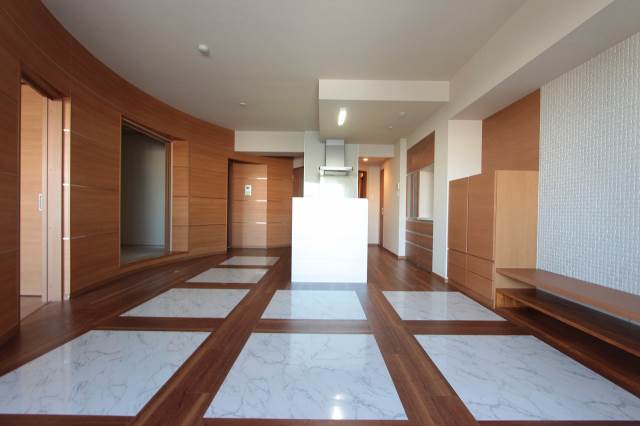 居室・リビング　広々リビング