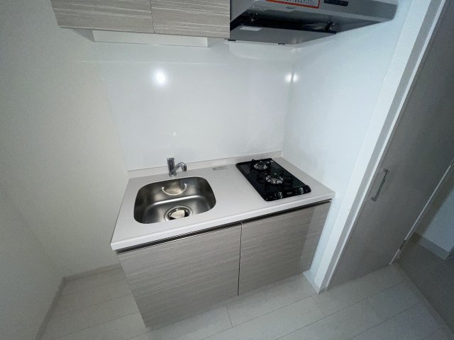 キッチン　コンパクトなキッチンで掃除もラクラク