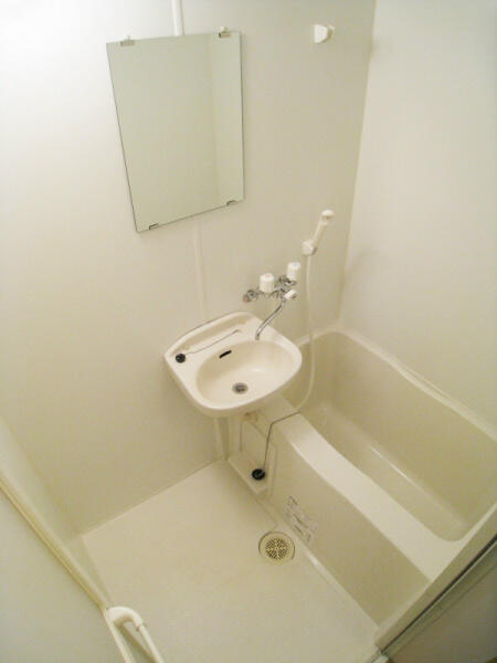 バス・シャワールーム　同建物別部屋参考