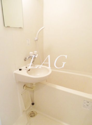 バス・シャワールーム　お風呂です。