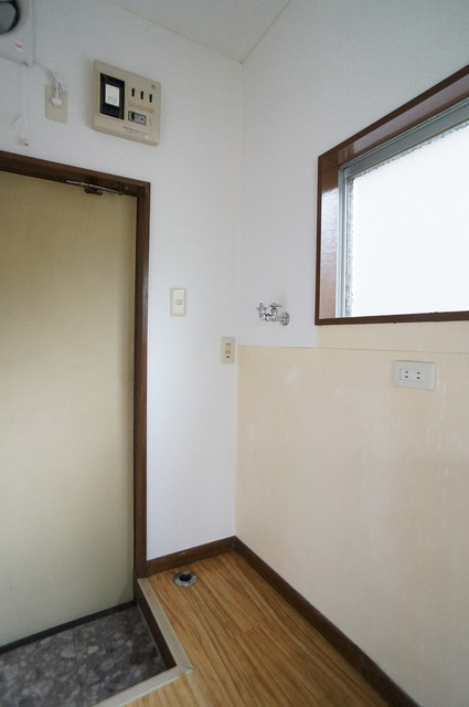 玄関　すっきりシンプルな玄関スペースです！