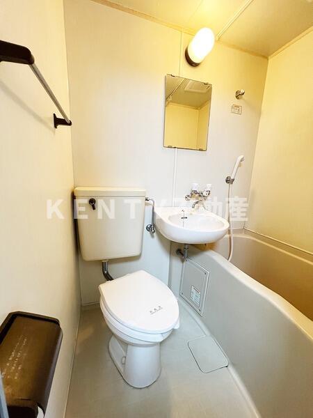 バス・シャワールーム　ゆったり過ごせるお風呂です