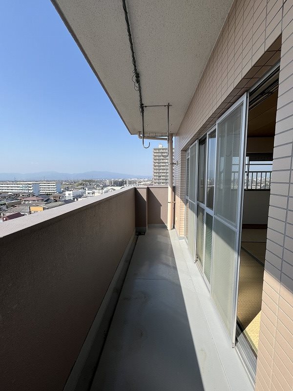 バルコニー　※掲載情報と物件の現況が異なる場合、現況を優先するものとしま