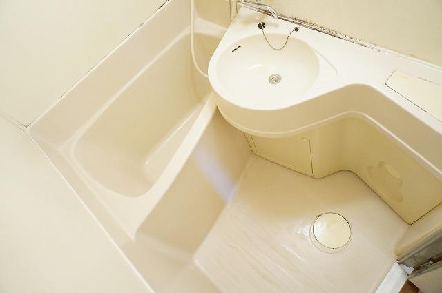 バス・シャワールーム　浴室