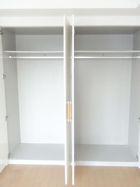 収納　クローゼット収納あり