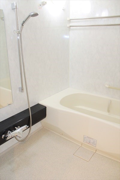 バス・シャワールーム　参考写真です