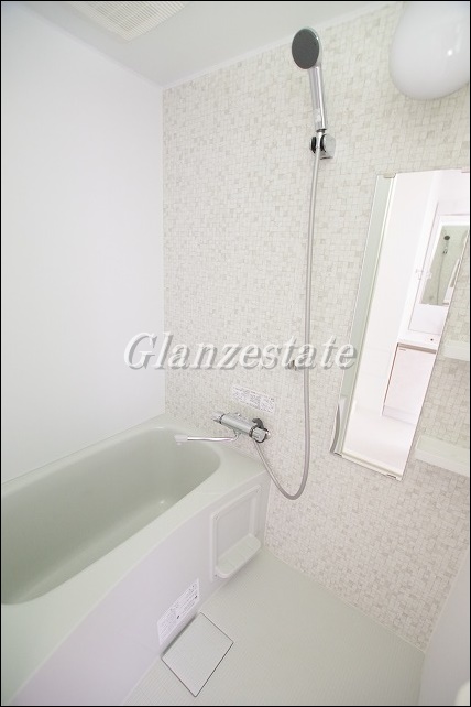 バス・シャワールーム　☆広々としたバスルーム☆