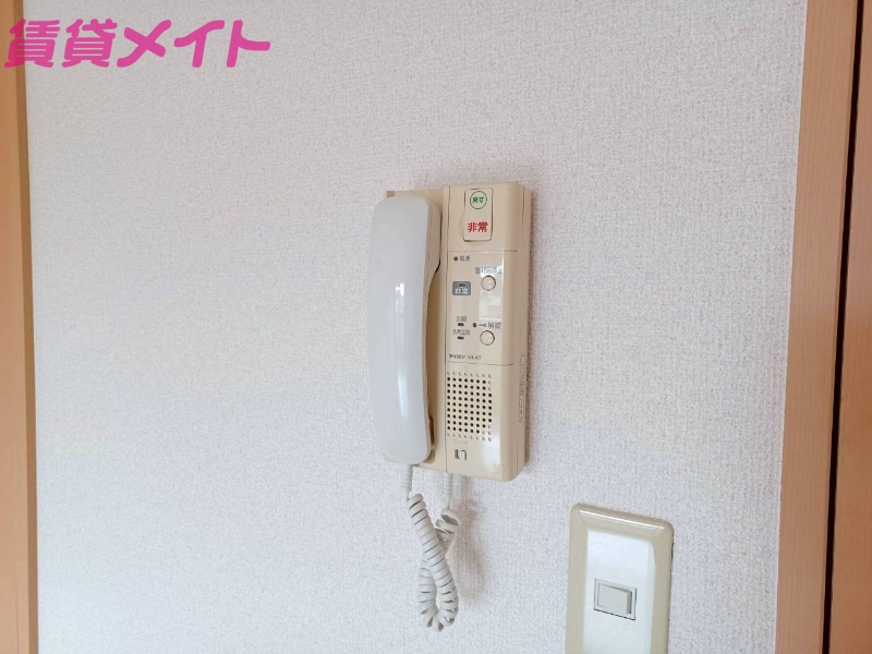 セキュリティ　同物件別部屋のお写真です。