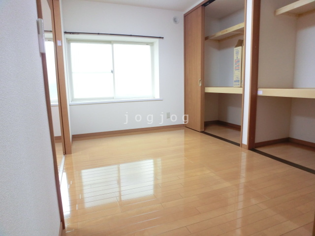 その他部屋・スペース　寝室