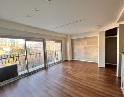 居室・リビング　リビング