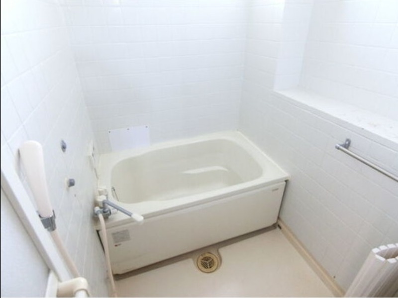 バス・シャワールーム　図面と現状に相違がある場合には現状を優先