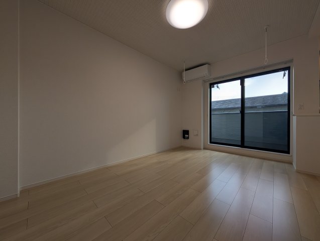 居室・リビング　使いやすい居間です