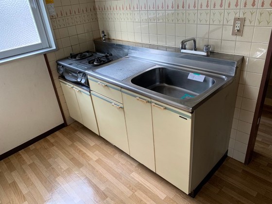 キッチン　※別号室の写真です