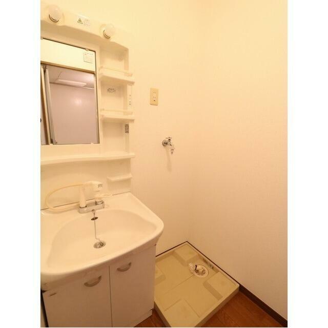 洗面設備　※他のお部屋の参考写真です