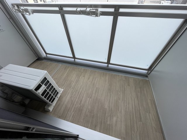 バルコニー　外からの目が気にならないバルコニーで洗濯物が干せます