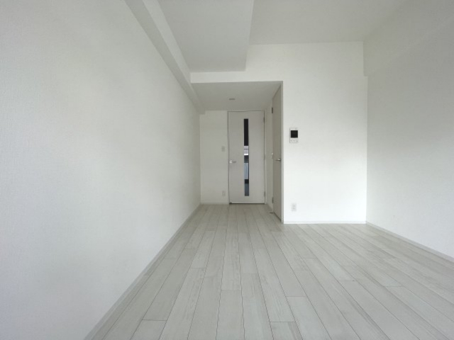 居室・リビング　こちらのリビングで趣味の時間をお楽しみください