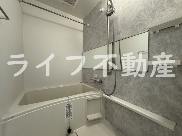 バス・シャワールーム　お風呂で日々の疲れを落としましょう