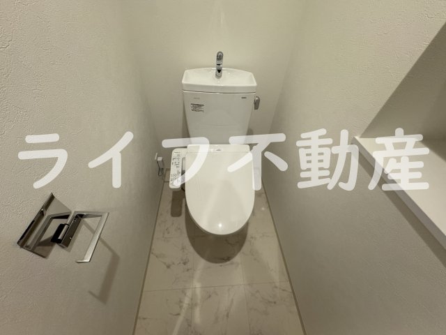 トイレ　清潔感のあるトイレです