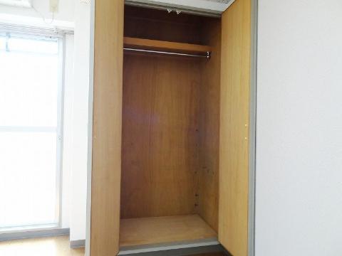 収納　クローゼット
