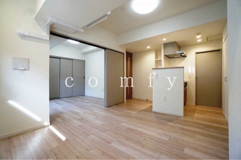 居室・リビング　開放感のある室内