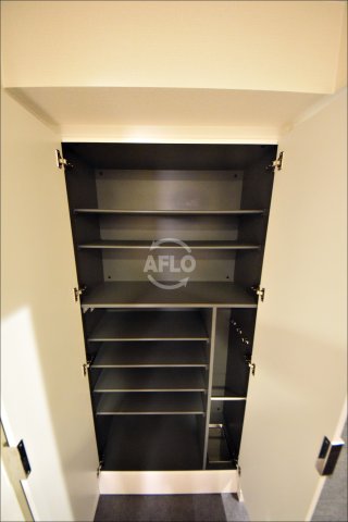 収納　プレサンス北浜レガーロ　シューズボックス