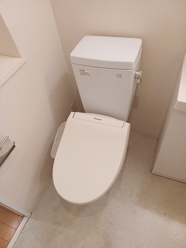 トイレ　トイレ