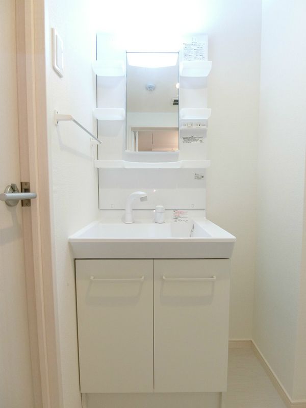 洗面設備　同仕様