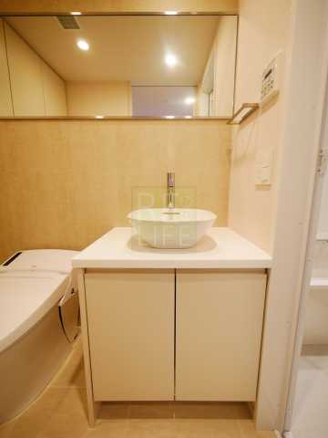 洗面設備　プライムメゾン早稲田通り別部屋参考写真