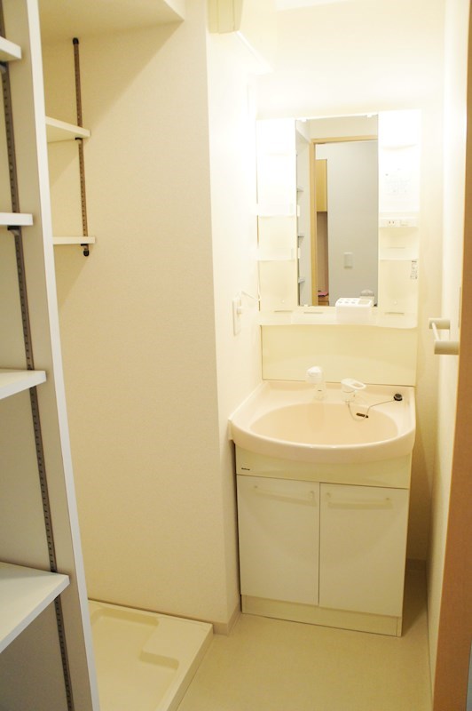 洗面設備　シャンプードレッサー