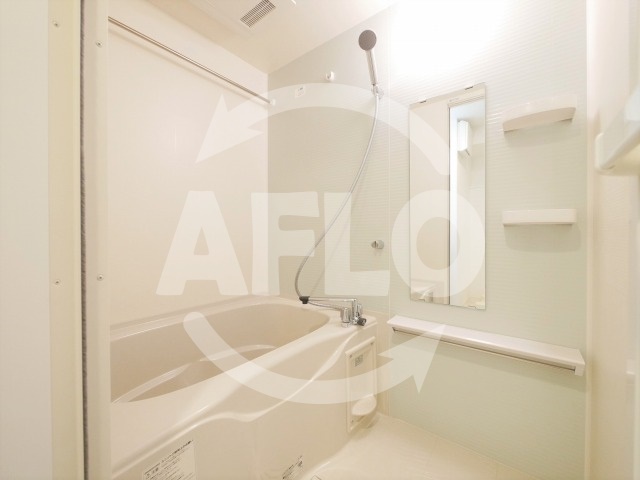 バス・シャワールーム　ラ・フォルム天満橋EAST　風呂