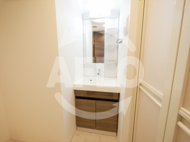 洗面設備　ラ・フォルム天満橋EAST　独立洗面台