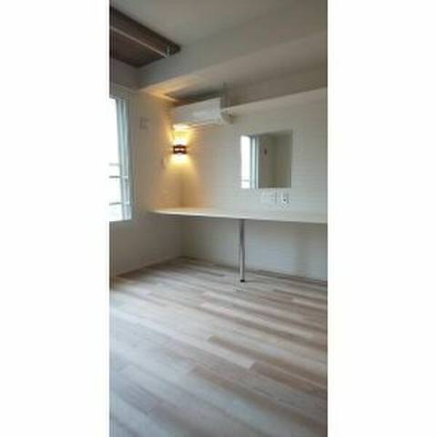 居室・リビング　別号室写真