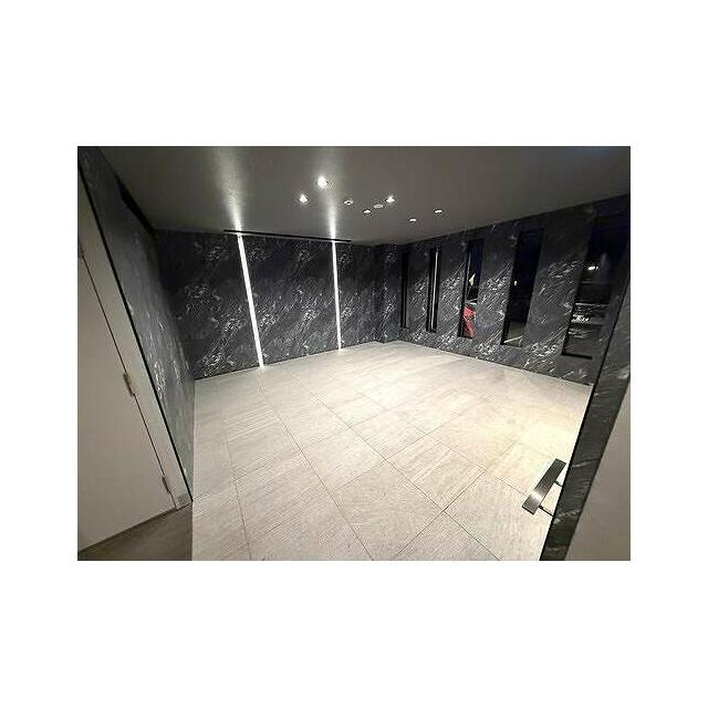 ロビー　エントランス