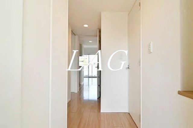 玄関　玄関です。