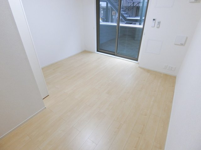 居室・リビング　別号室の参考写真です。