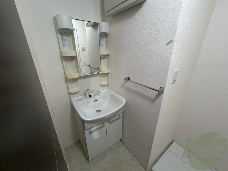 バス・シャワールーム　シャンプードレッサーなので身支度しやすそうですね。