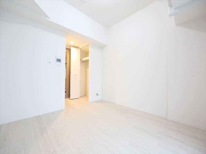 居室・リビング　洋室7.3帖　クローゼット付（収納充実してます）