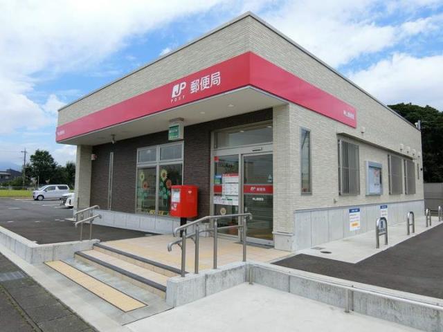 郵便局　神山郵便局（郵便局）まで591m