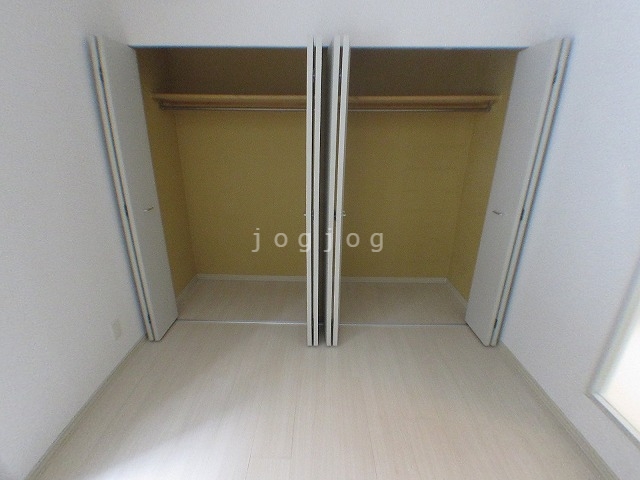 収納　子供部屋