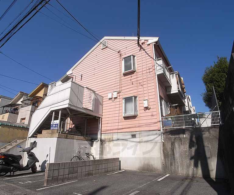 建物外観　かわいい外観のハイツです