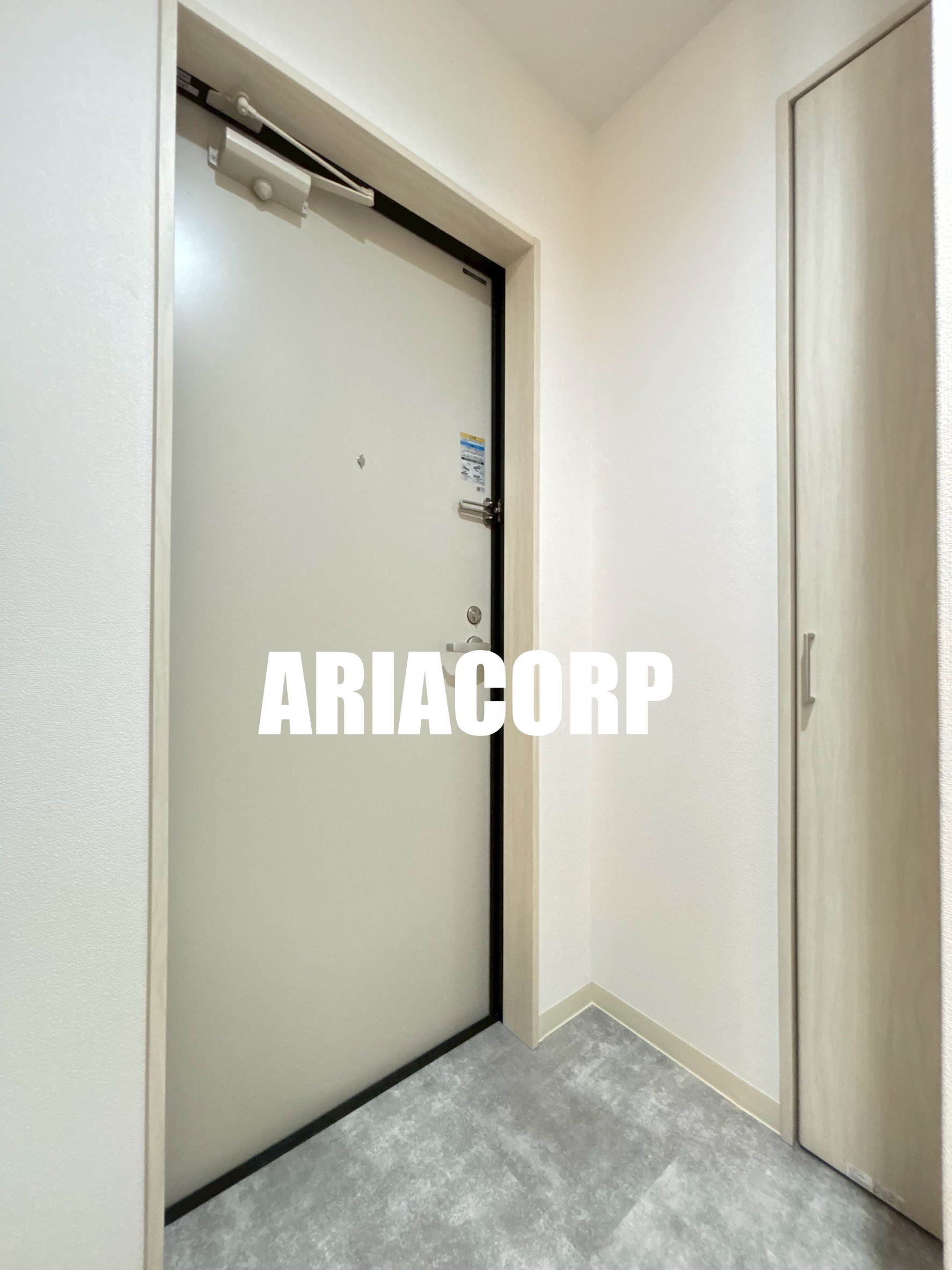 玄関　玄関にはシューズボックス搭載です◎