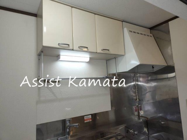 収納　写真は同タイプの別号室です