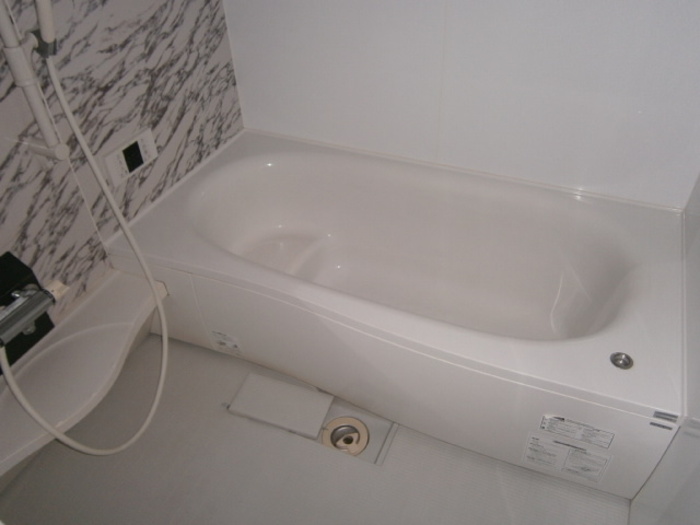 バス・シャワールーム　浴室