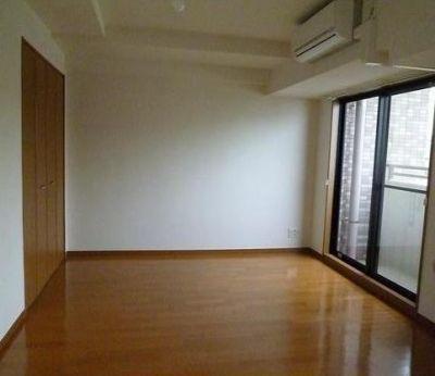 居室・リビング　別号室参考写真