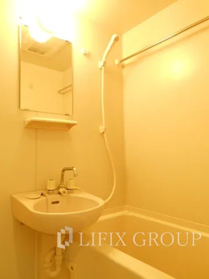 バス・シャワールーム　風呂