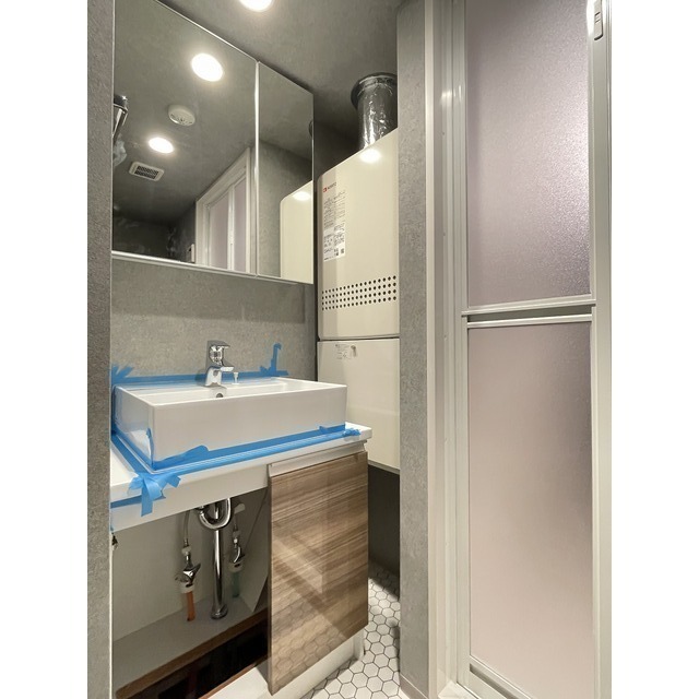 洗面設備　別部屋参考写真