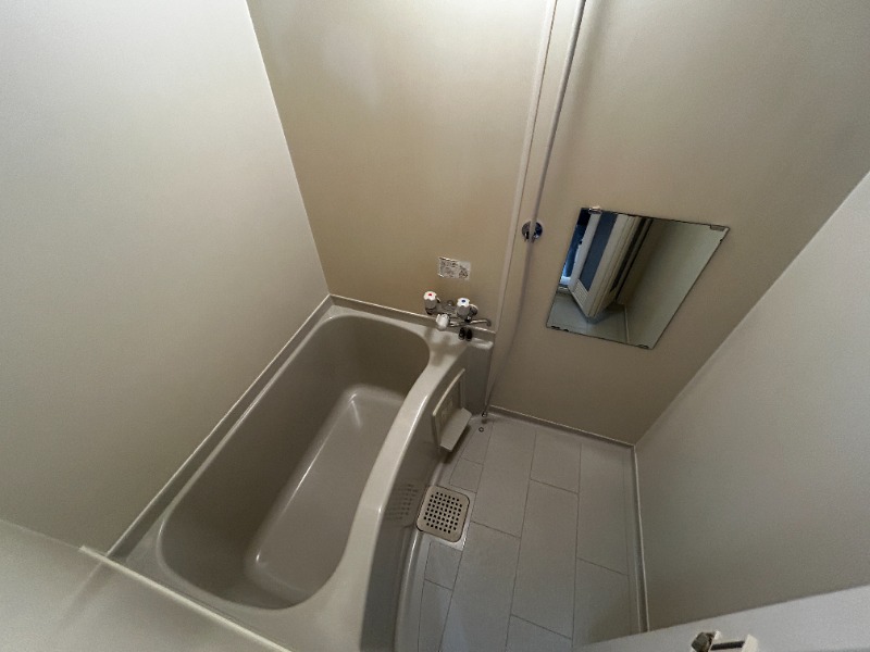 バス・シャワールーム　浴室