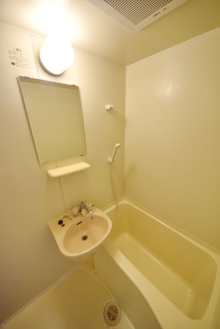 バス・シャワールーム　★お問い合わせはタウンハウジングまで★