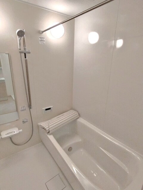 バス・シャワールーム　浴室